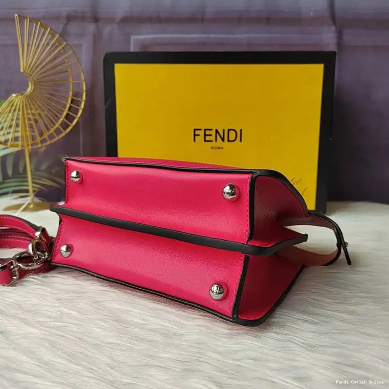 Affordable ISeeU Rose In Fendi Peekaboo Petite Leather Nappa Bag 0630